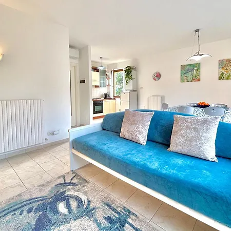 Апартаменты Maison Peschiera Сироло